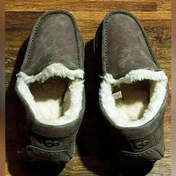 UGG Men’s Ascot Suede Wool Lined Slip On Moccasin Loafers  Taupe Size 11 - Picture 8 of 9